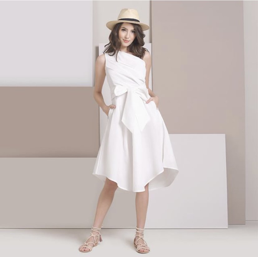 Plains and best sale prints white dress