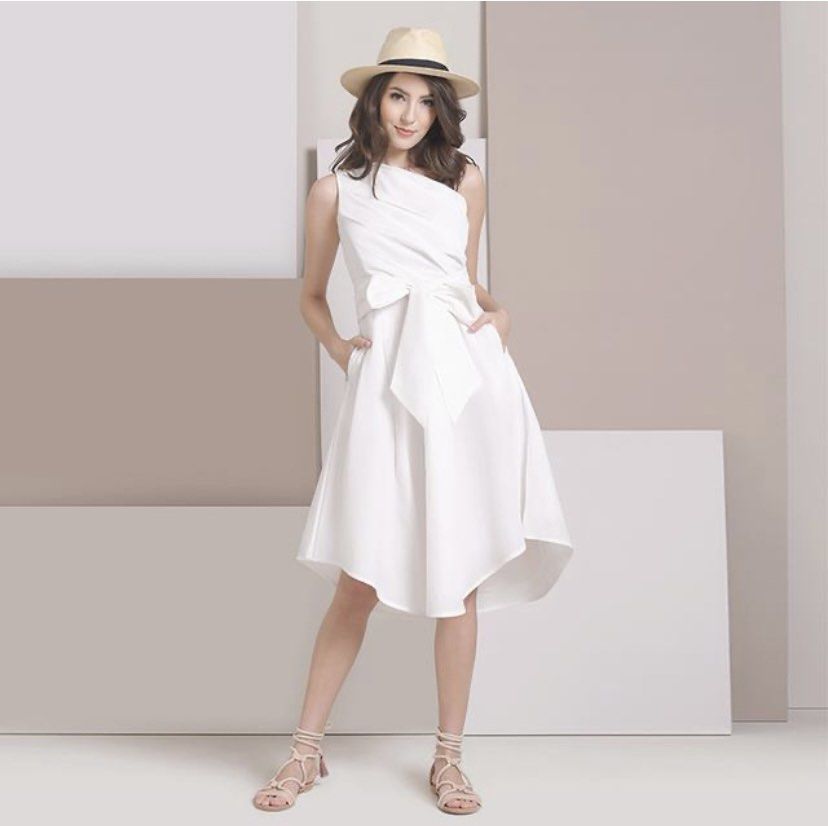 Plain and hotsell prints white dress