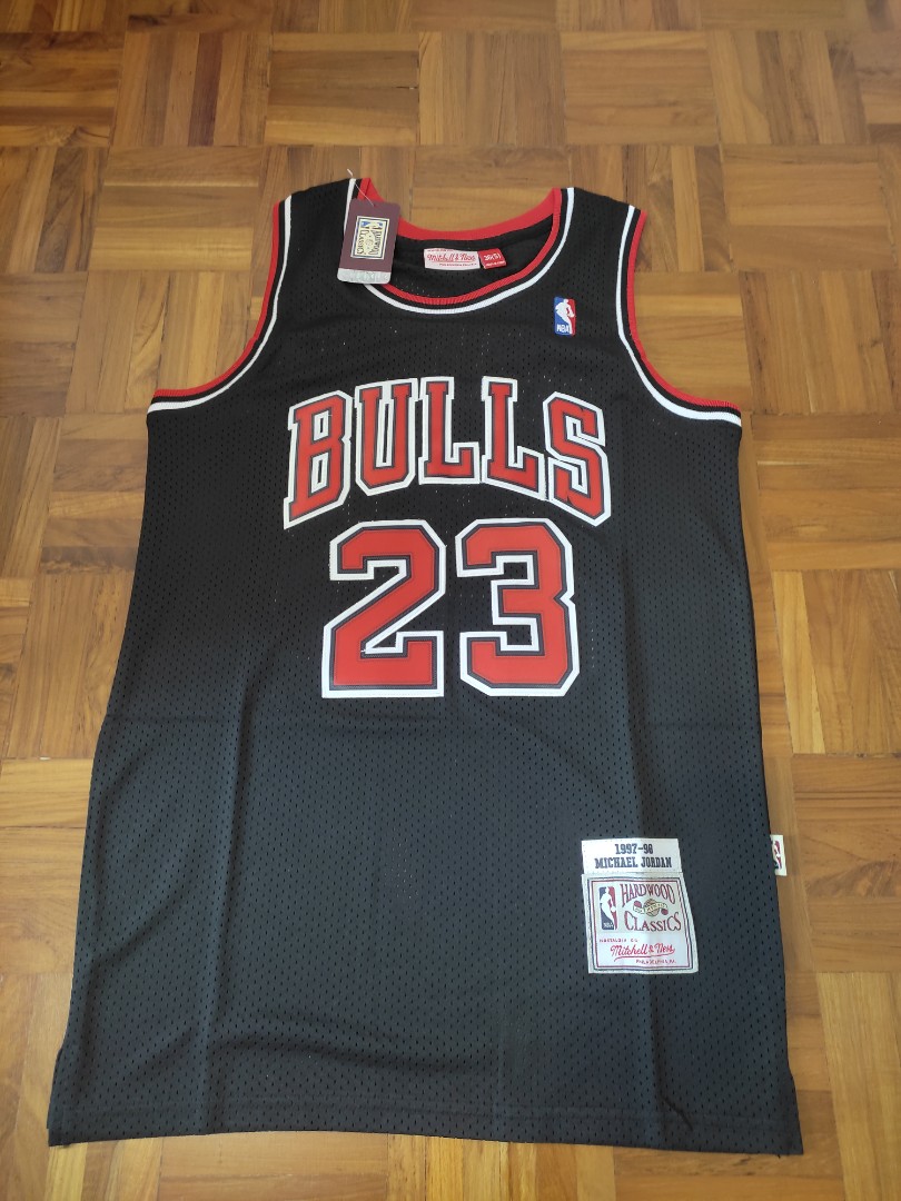 Rare Retro Chicago Bulls Michael Jordan Authentic Jersey / Shorts