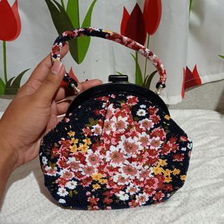 RARE! Sakura Design Beaded Kisslock Handbag