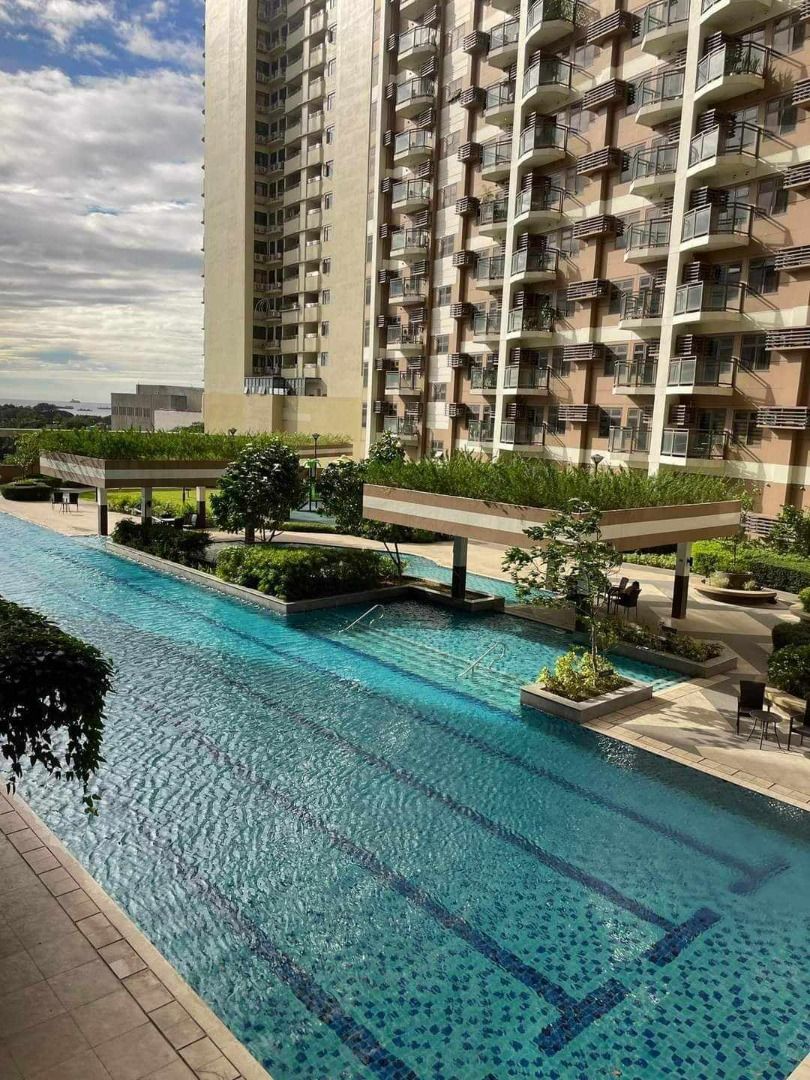Rent to own Condo in The Radiance Manila Bay Pasay Near Moa and