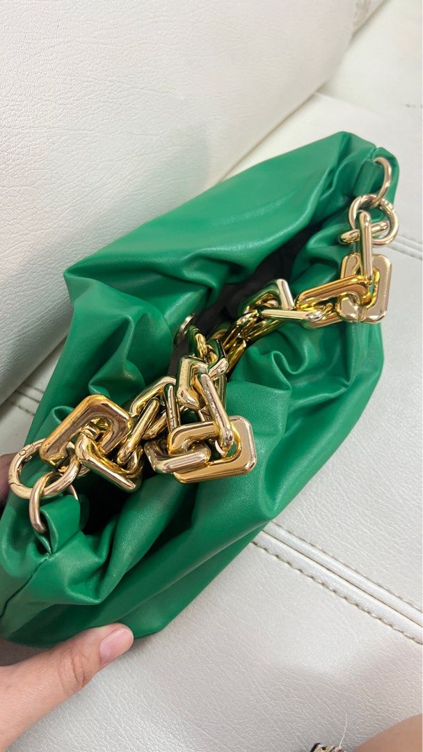 Ruched chain sales shoulder bag