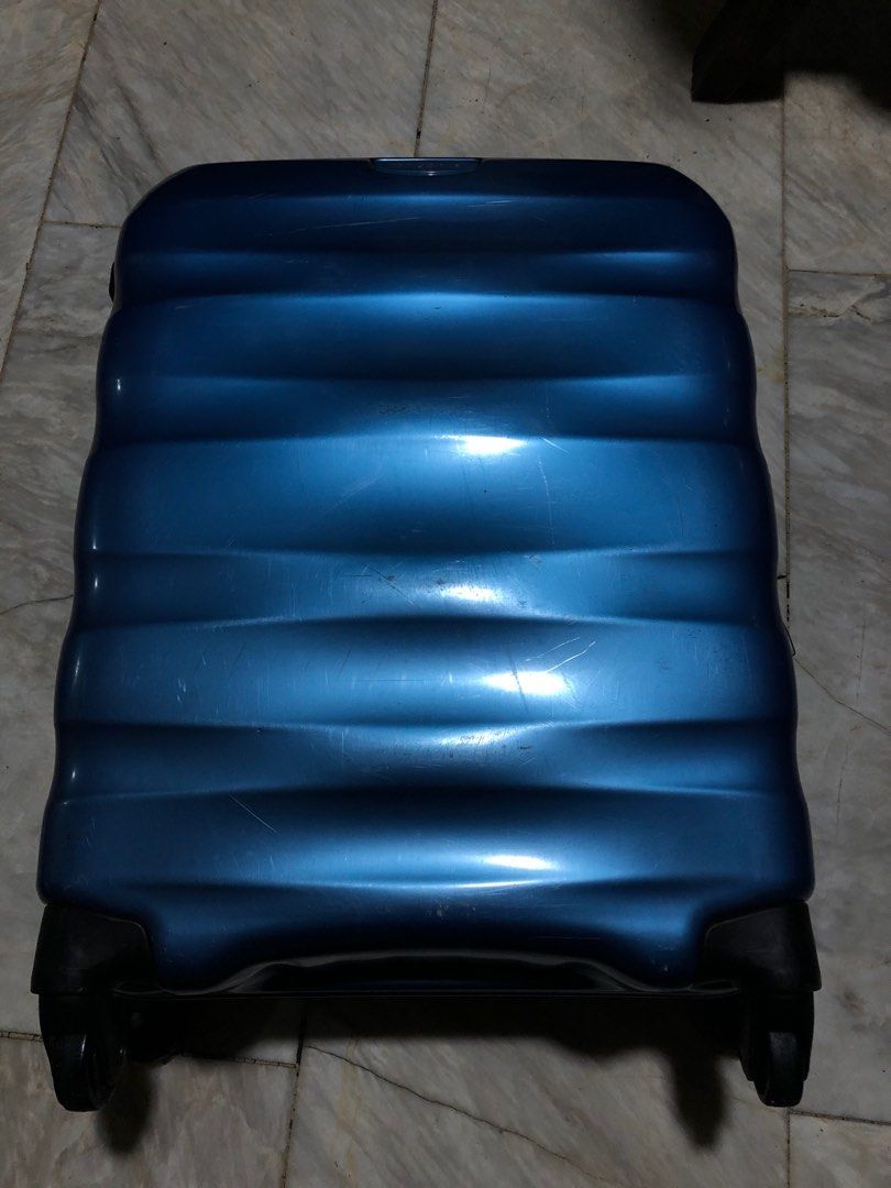 Samsonite engenero spinner shop 55cm