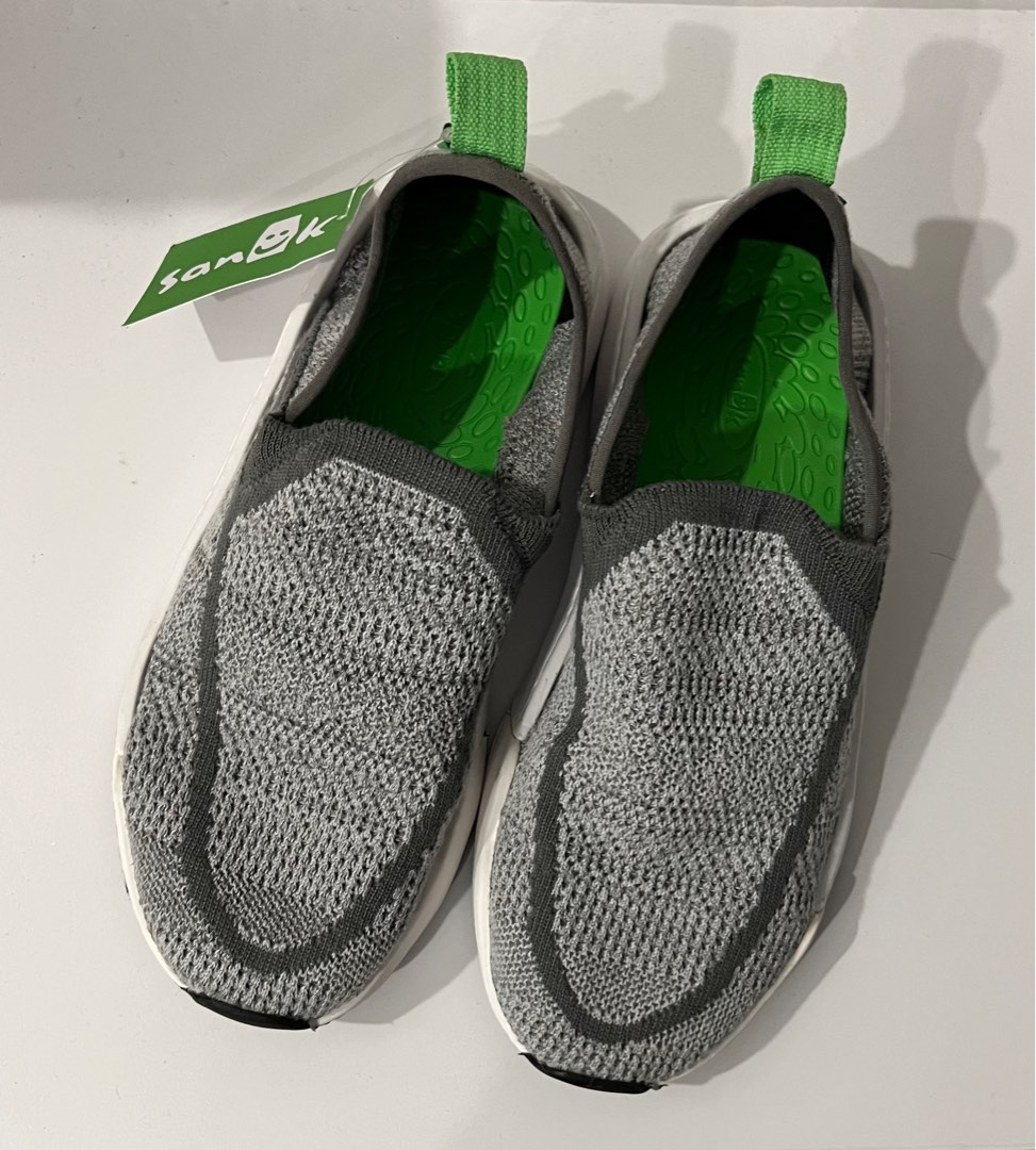 Sanuk Chiba Quest Knit Slip on Shoes in Grey Babies Kids