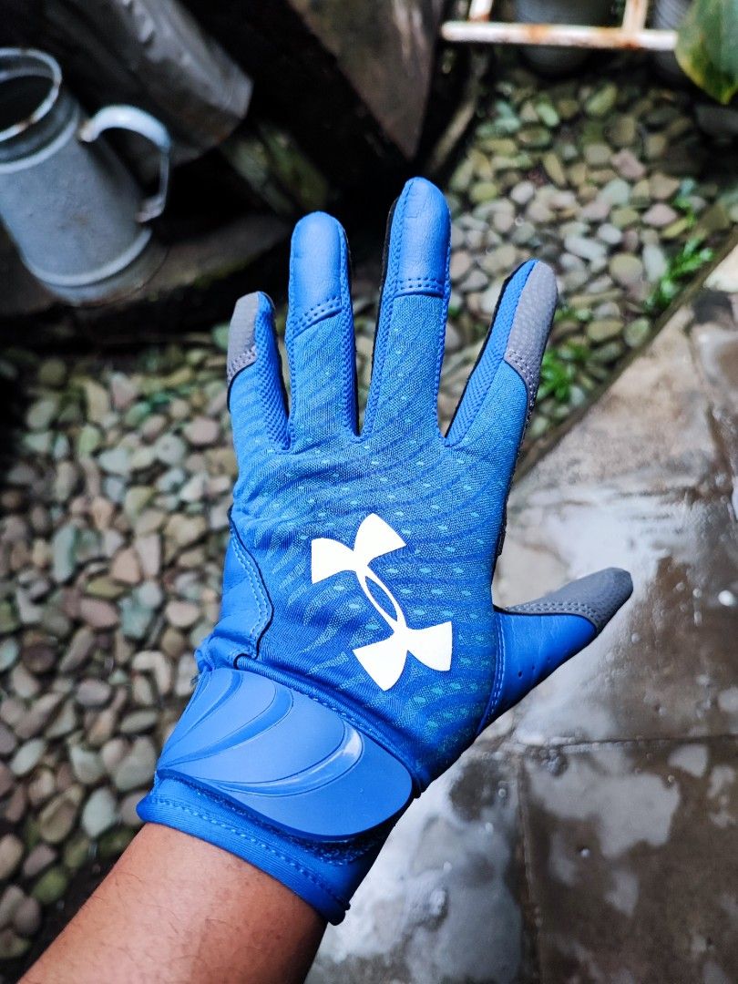 Sarung Tangan Under Armour Harper Hustle Batting Gloves size S Olah Raga Baju Olahraga di Carousell