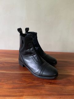 SAXON Paddock Black Leather Boots