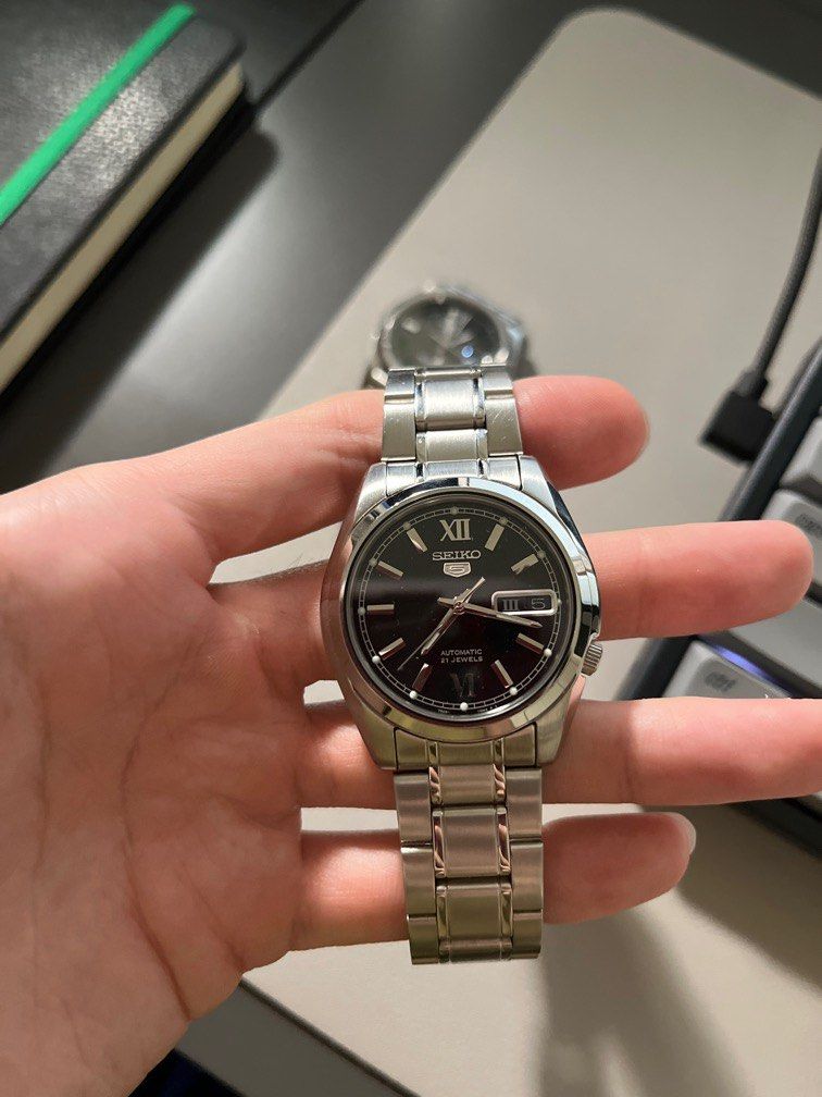 Seiko Five 7S26 01V0 A4