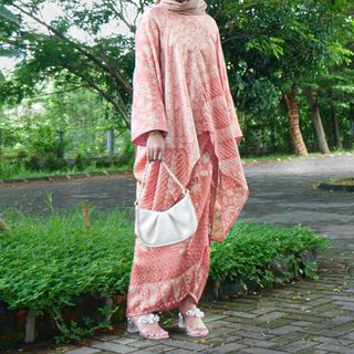 (Kategori: ) berada di . Dikirim oleh pakeajaaa (ID iklan 1242065684, Gambar 1). Deskripsi: .