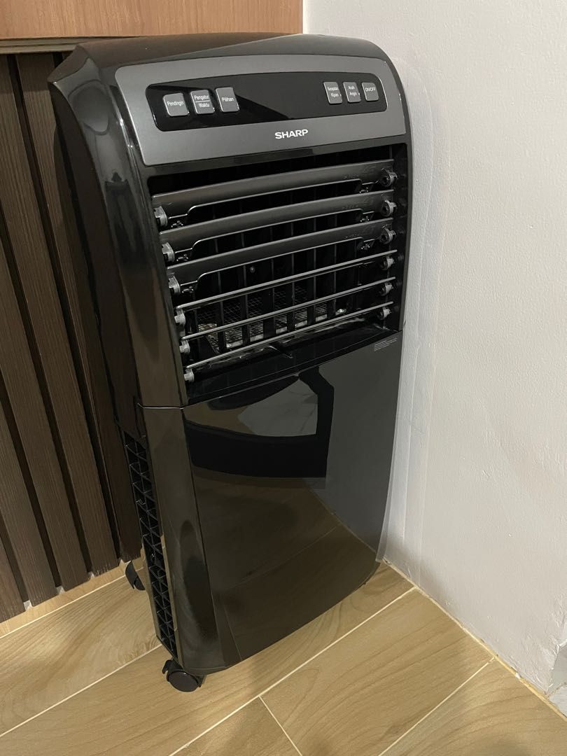 Sharp air cooler PJ A55TY B warna hitam