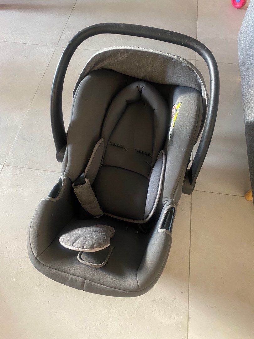 Shima Cbx baby carrier rearward facing