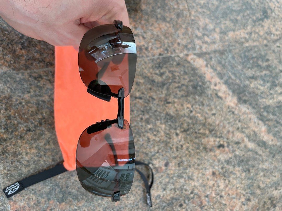 Smith turnkey sunglasses top