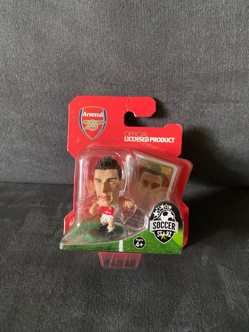 SoccerStarz Official Arsenal Football Figure Chamberlain, Hobbies & Toys,  Toys & Games on Carousell