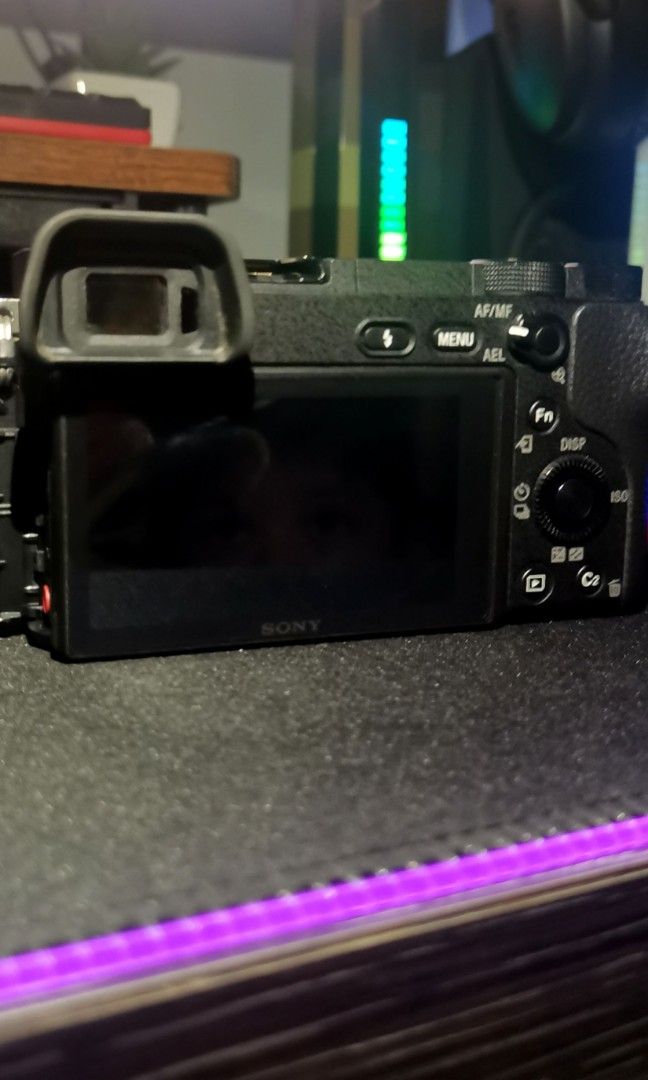 Sony A6300 Low shutter count, Photography, Cameras on Carousell