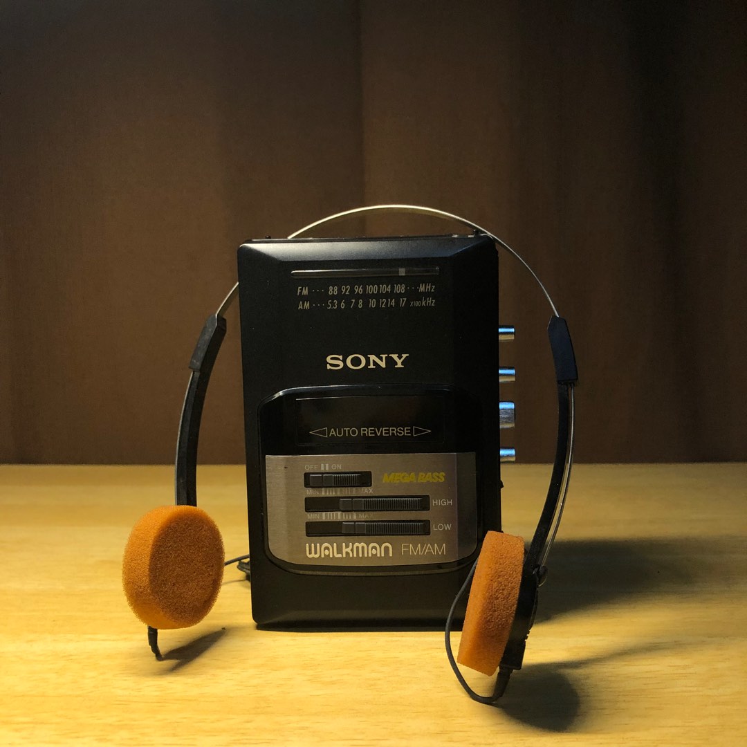 Sony Walkman Cassette Player Sony walkman cassette player WM-AF50, Audio, Portable Music Players on