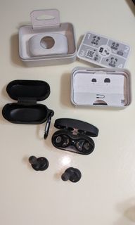 （分類：）位於 。 由 jeramiehrasco 提交（商品編號 1241956243，圖片 1）。簡介： 。