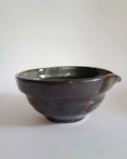 Stoneware Bowl with spout