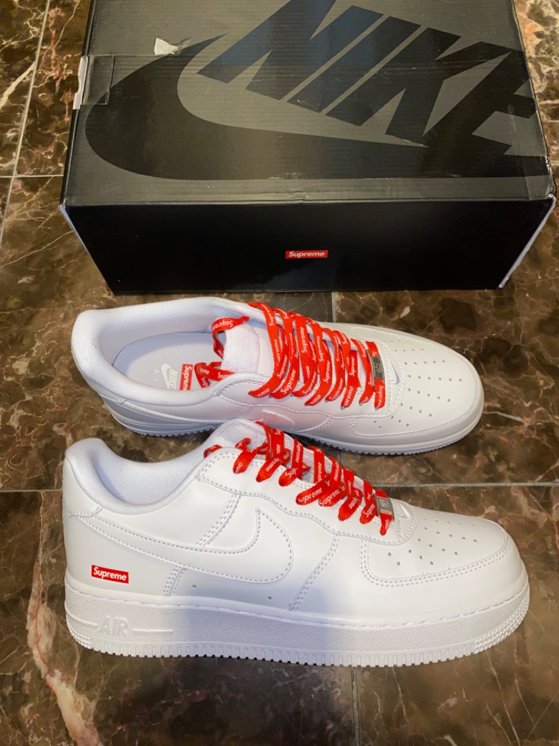 Supreme airforce Nike X supreme airforce Nike airforce triple