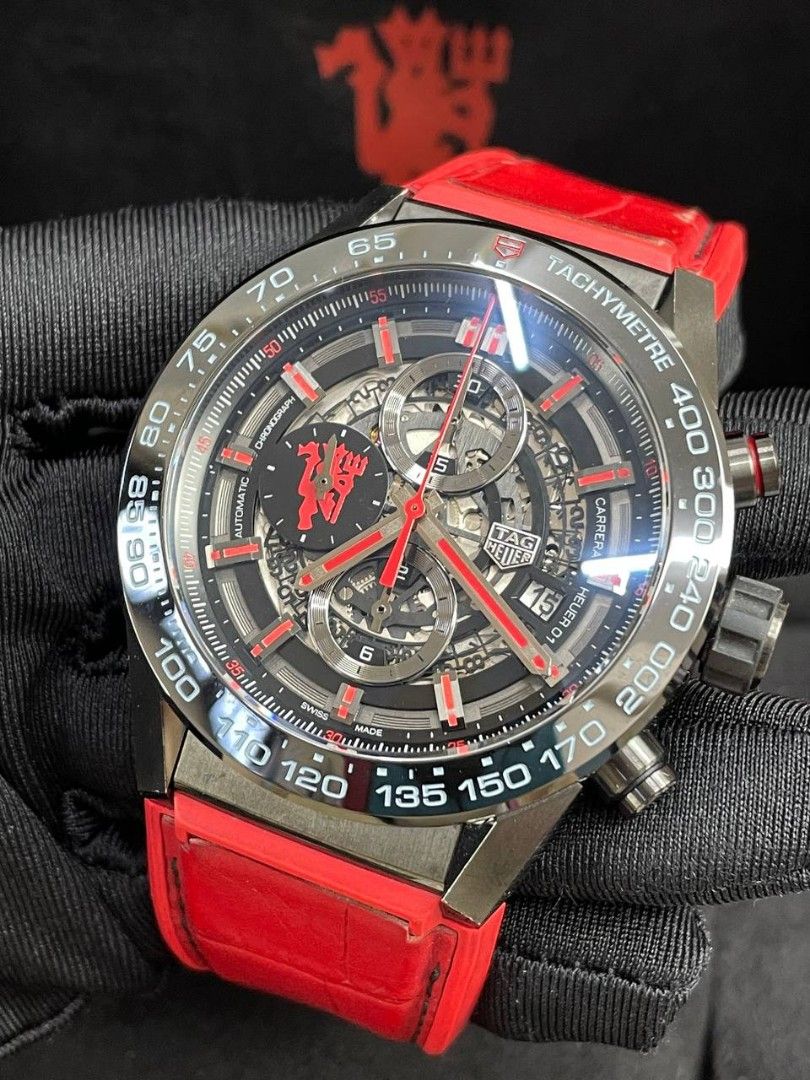 Tag heuer Carrera Manchester united Luxury Watches on Carousell
