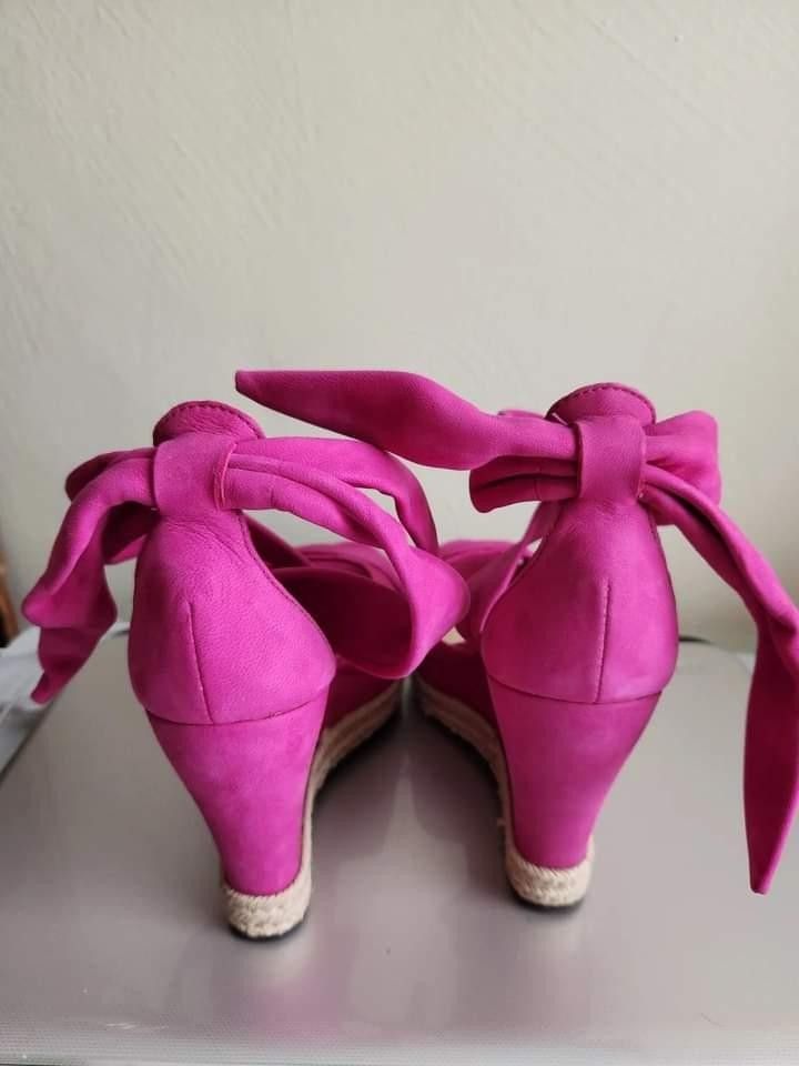 UGG pink leather wedges sandals sz 7.5 Women s Fashion Footwear