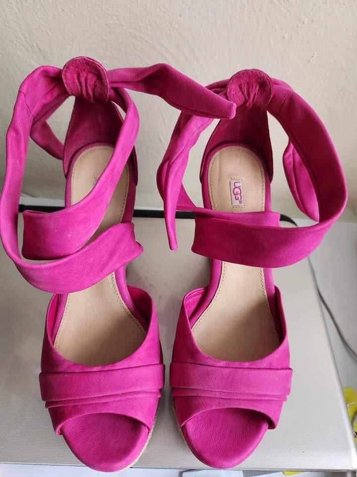 UGG pink leather wedges sandals sz 7.5 Women s Fashion Footwear
