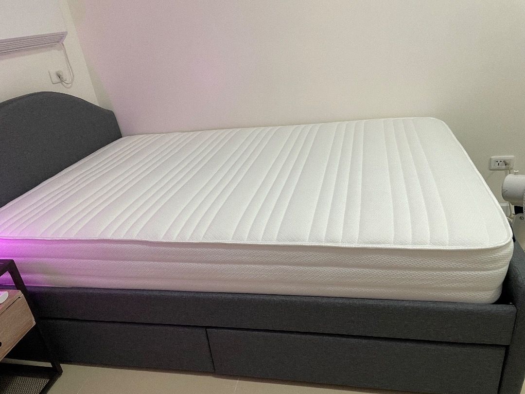 Uratex Trill Regal Pocket Spring Bed Mattress Semi Double, Furniture
