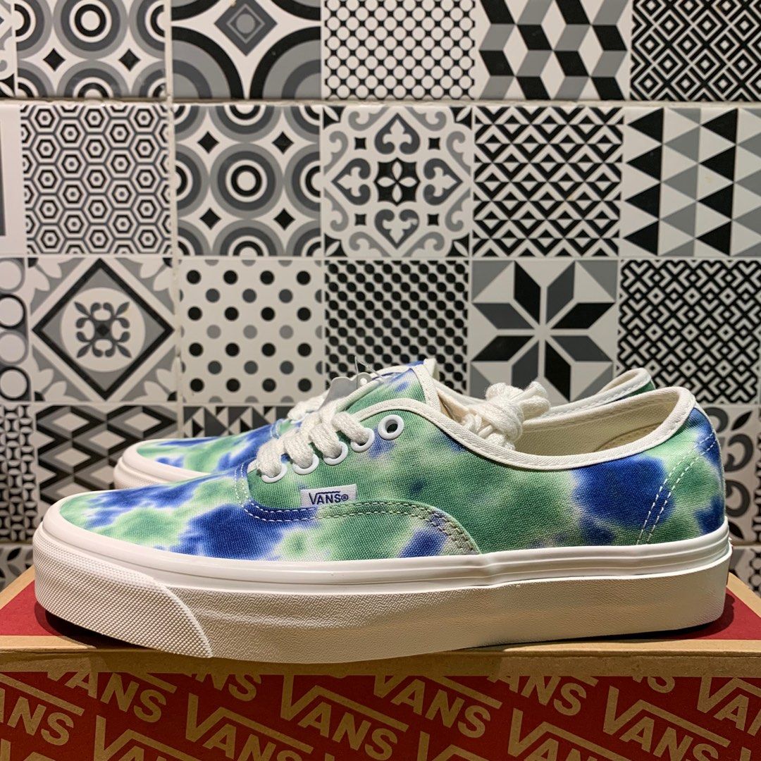 VANS AUTHENTIC 44D TIE DYE Men s Fashion Footwear Sneakers on