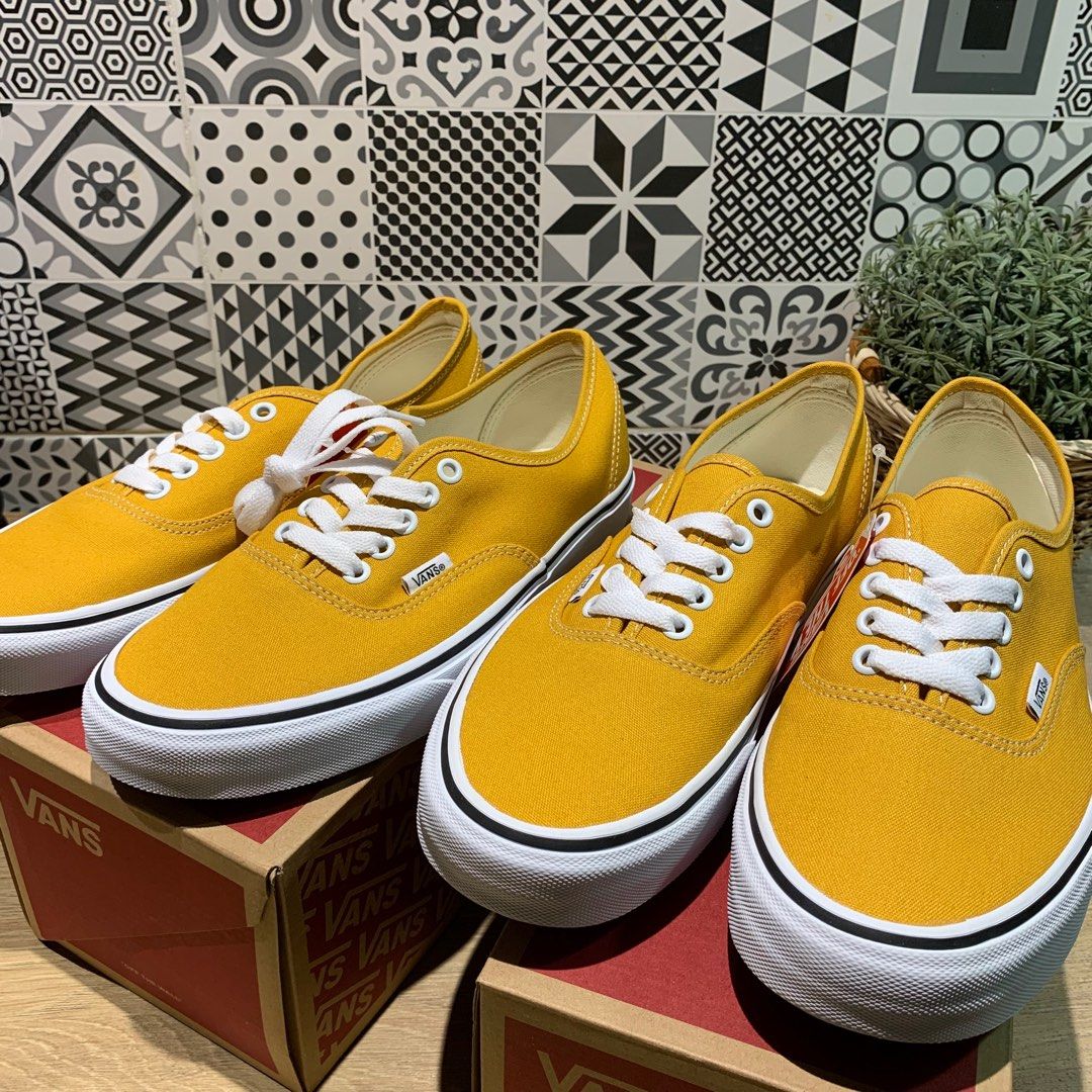 VANS AUTHENTIC GOLDEN YELLOW