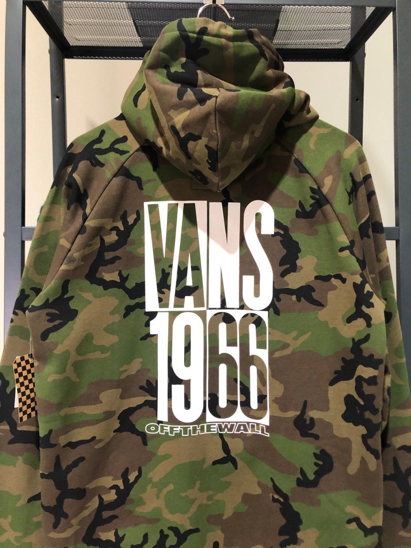 Vans camo sweatshirt on sale