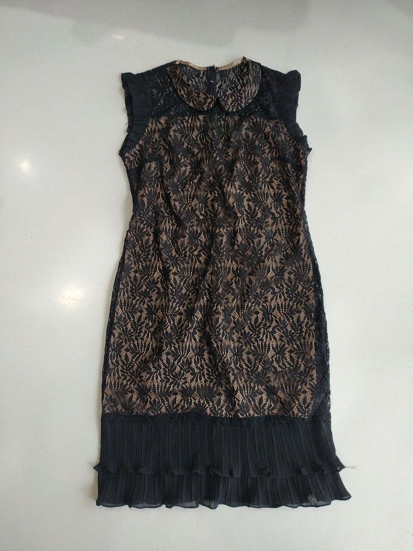 Venis black sleeveless lace dress with lining L size, Women's Fashion,  Dresses & Sets, Dresses on Carousell