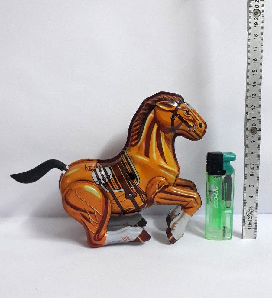 Courtland Rocking R Ranch Wind Up Vintage Rearing Horse Windup Tin Toy, Hobbies & Toys, Toys & Games on ...