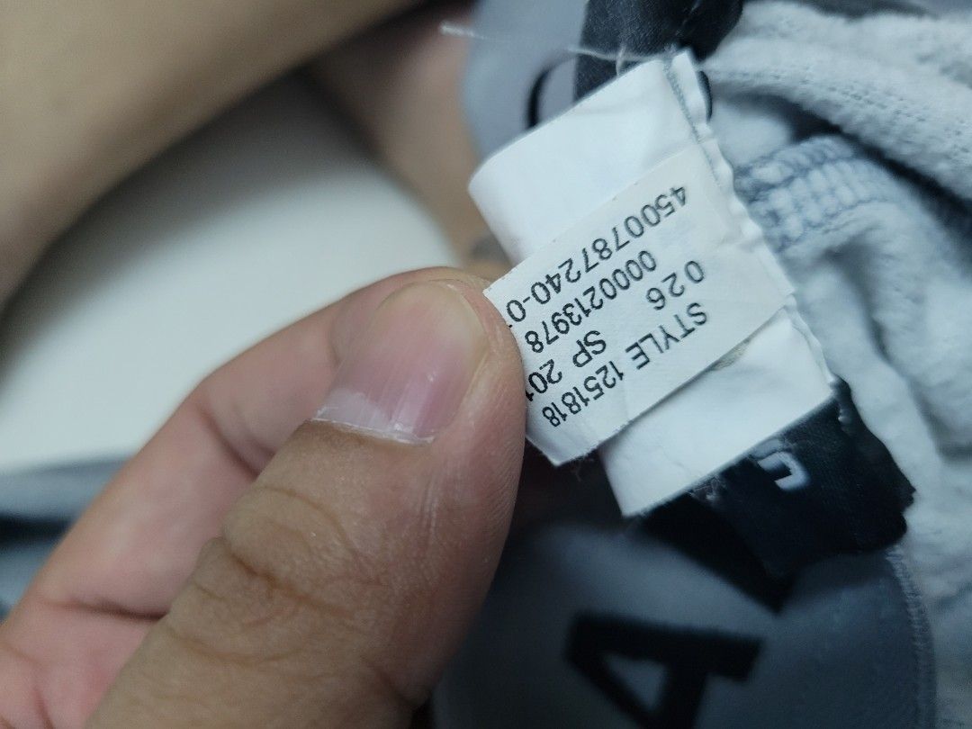 Under armour 1251818 store