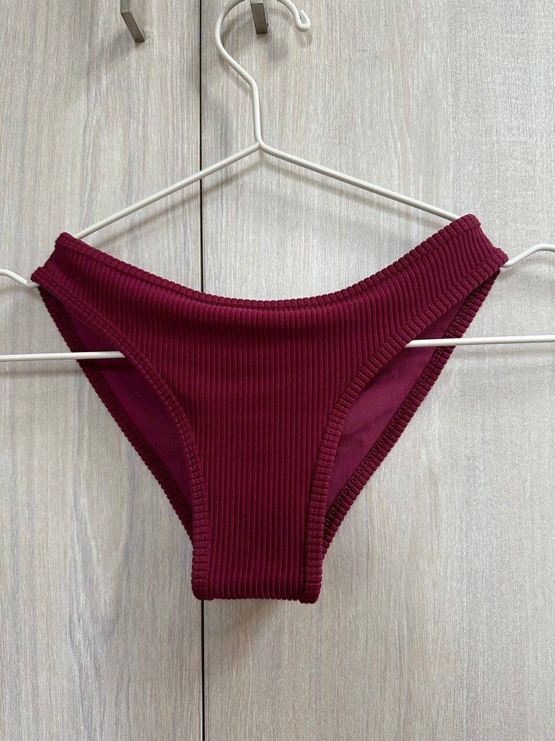 Wanderlust bikini set, Women's Fashion, Swimwear, Bikinis & Swimsuits