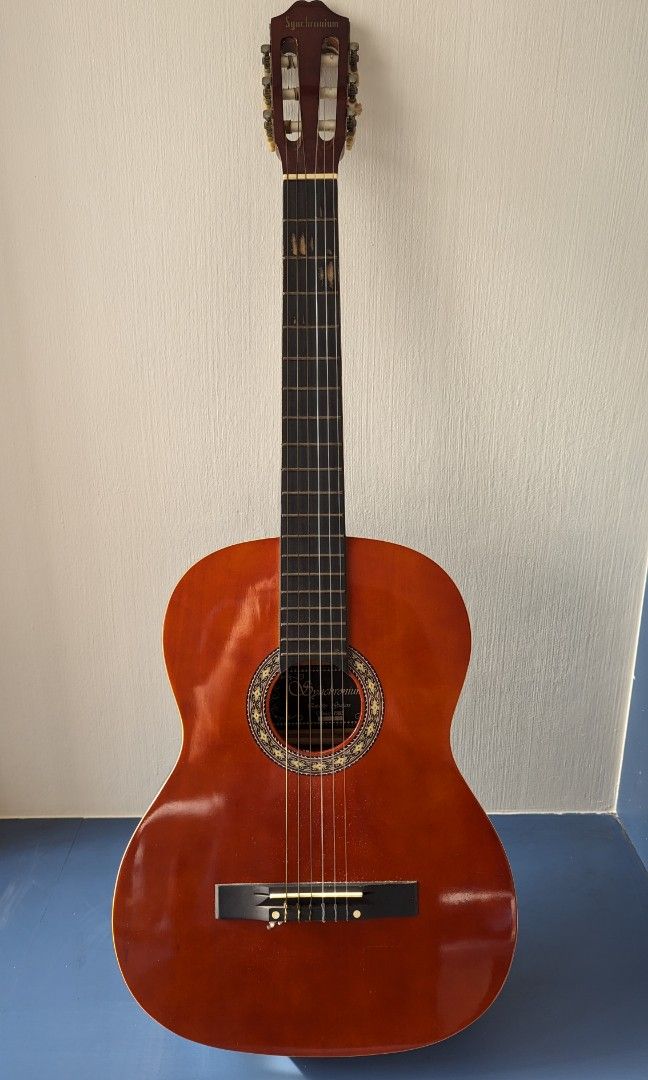 Well used Classical Guitar Hobbies Toys Music Media Musical