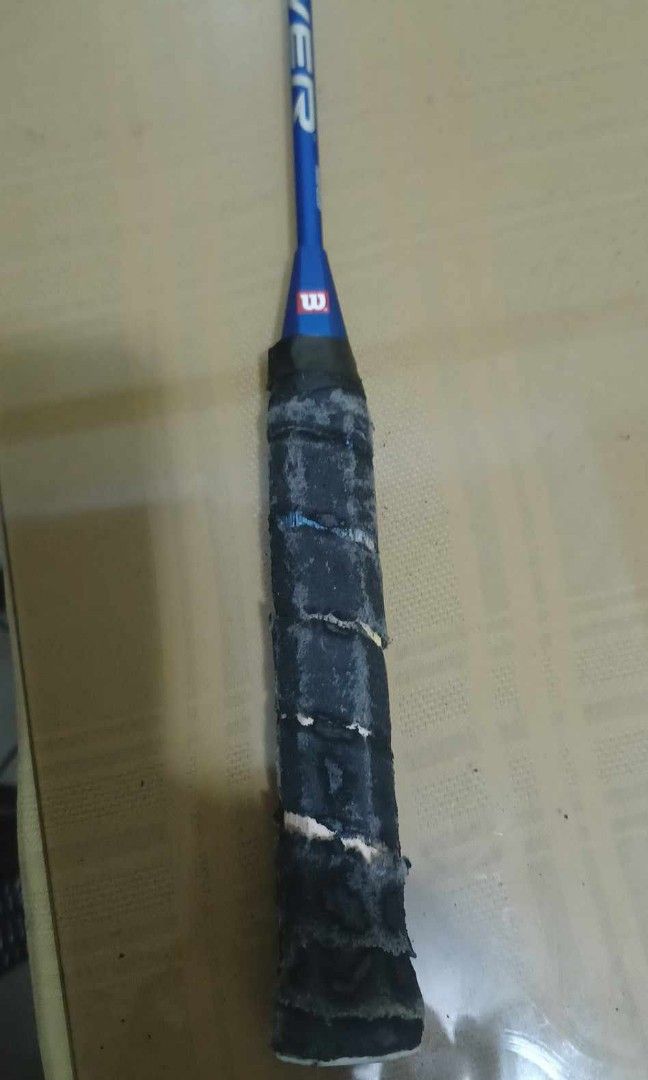 Wilson badminton racket Yonex badminton racket Donnay badminton racket