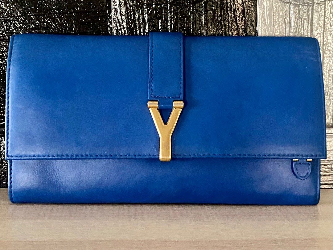 Ysl top blue clutch