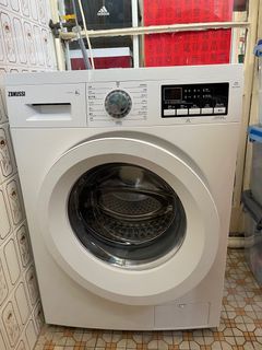 （分類：）位於 。 由 lohebeve 提交（商品編號 1242065815，圖片 1）。簡介： 。
