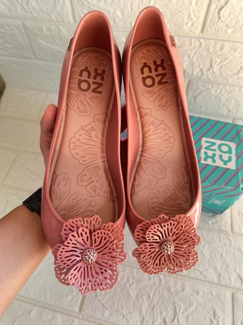 Zaxy shoes size 5 cheap