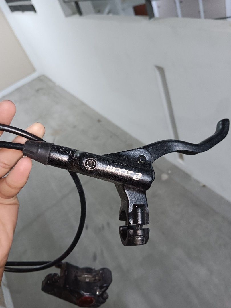 Zoom hydraulic brakes, Sports Equipment, Bicycles & Parts, Parts