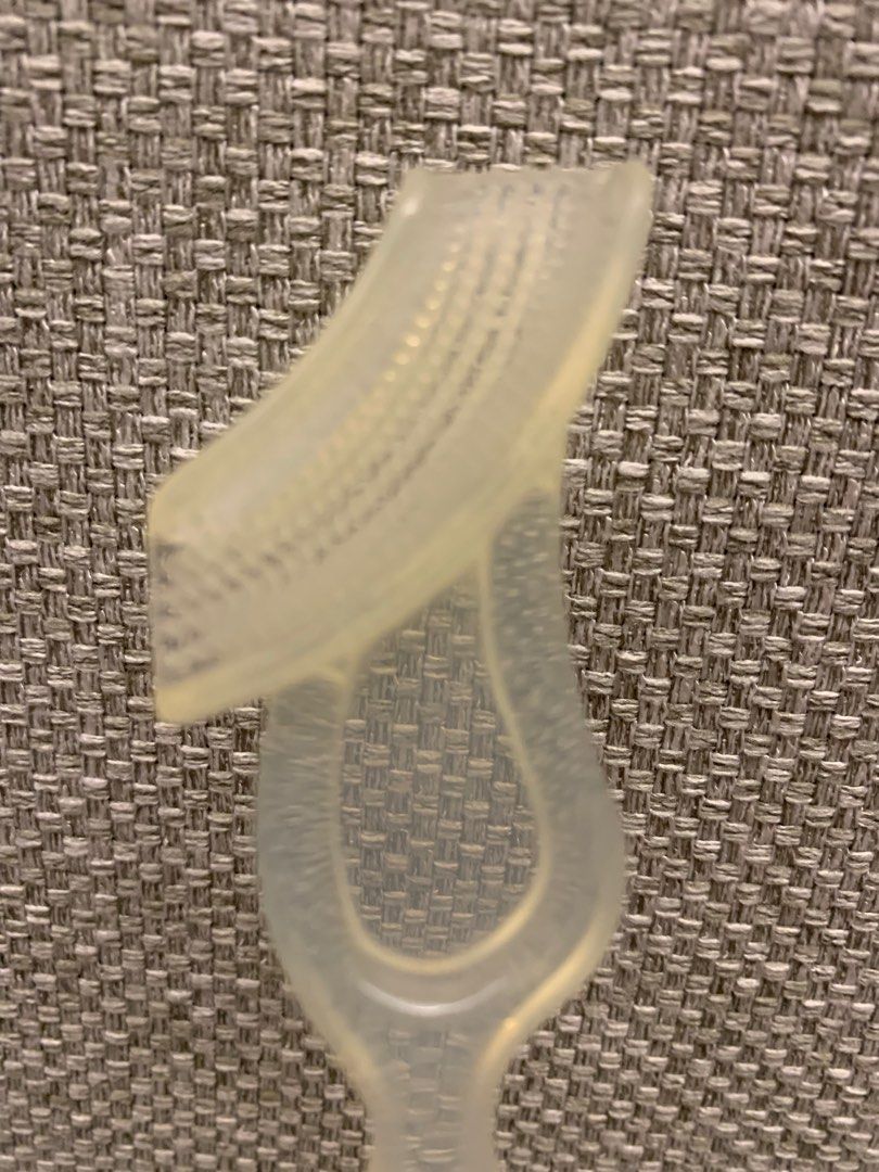 2 Pieces Teether and Toothbrush 3 Months Up (Category: Soothers & Pacifiers) located in Marikina City. Submitted by twentyfoursevensale (Listing ID 1246481611, Image 3). Description: Works as a teether and a toothbrush at the same time; suggested for teething babies Unique design fits perfectly into a baby’s mouth Made of ultra soft, 100% BPA-free silicone that massages gums and teeth while baby chews on it Great way to start and form good oral h