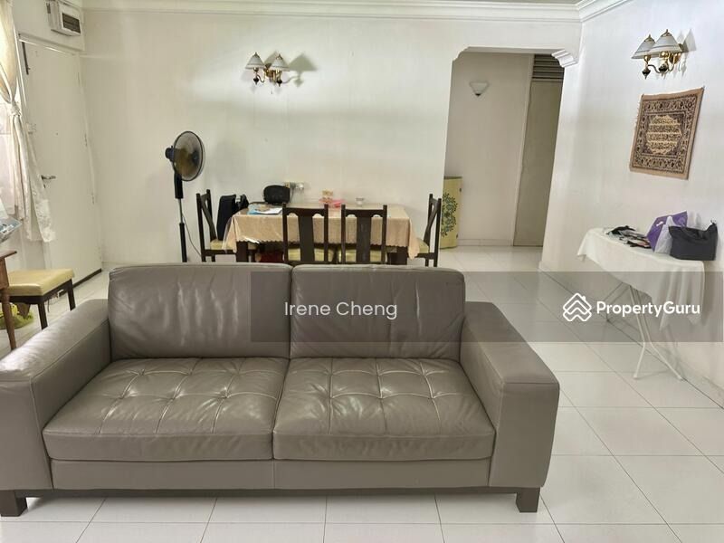 4 Room HDB Corner Unit For Sale, Property, For Sale, HDB on Carousell