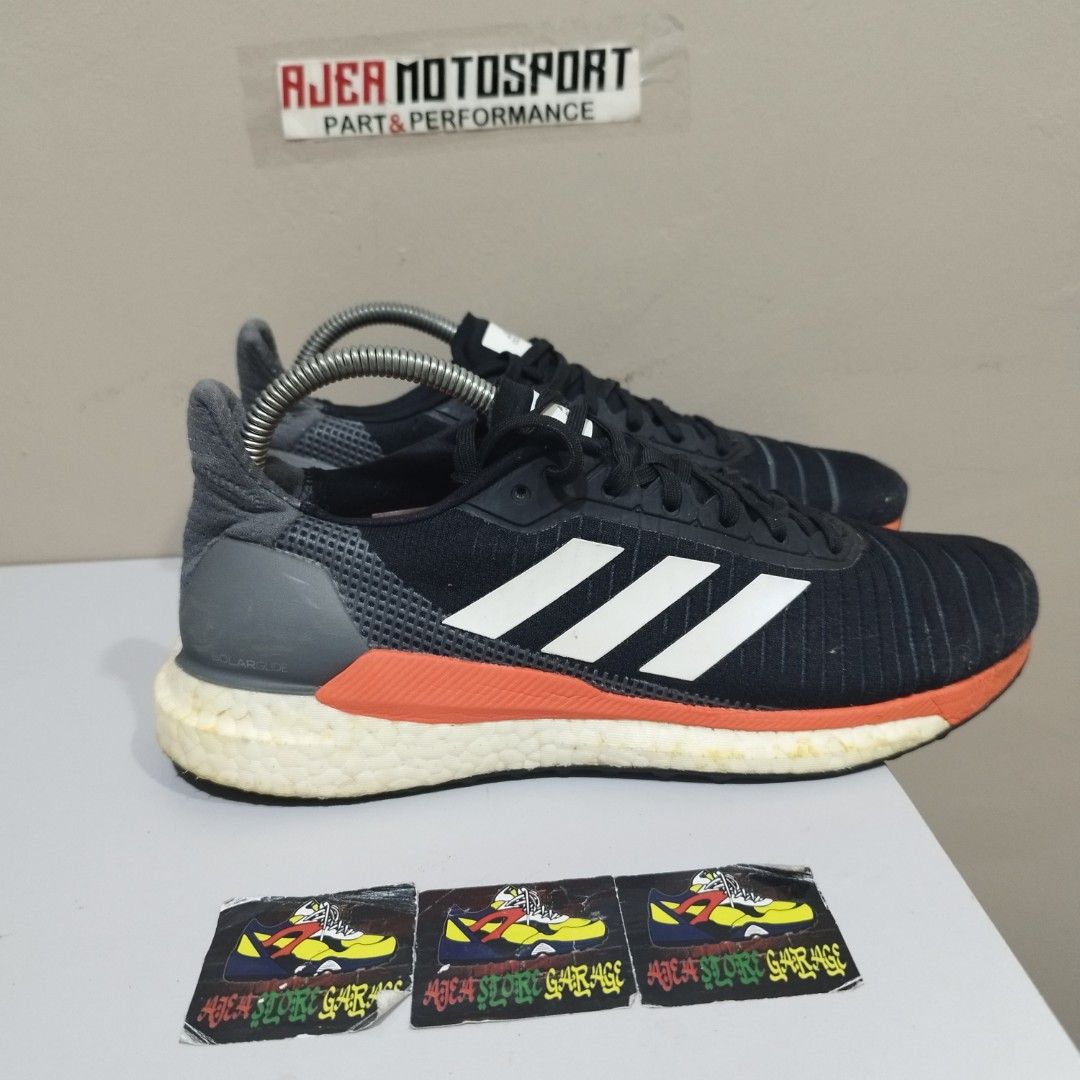Adidas glide hotsell boost 19