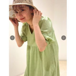 常花🇯🇵 KBF ✿ 澎袖後背簍空洋裝（蘋果綠色） ＃日牌正品