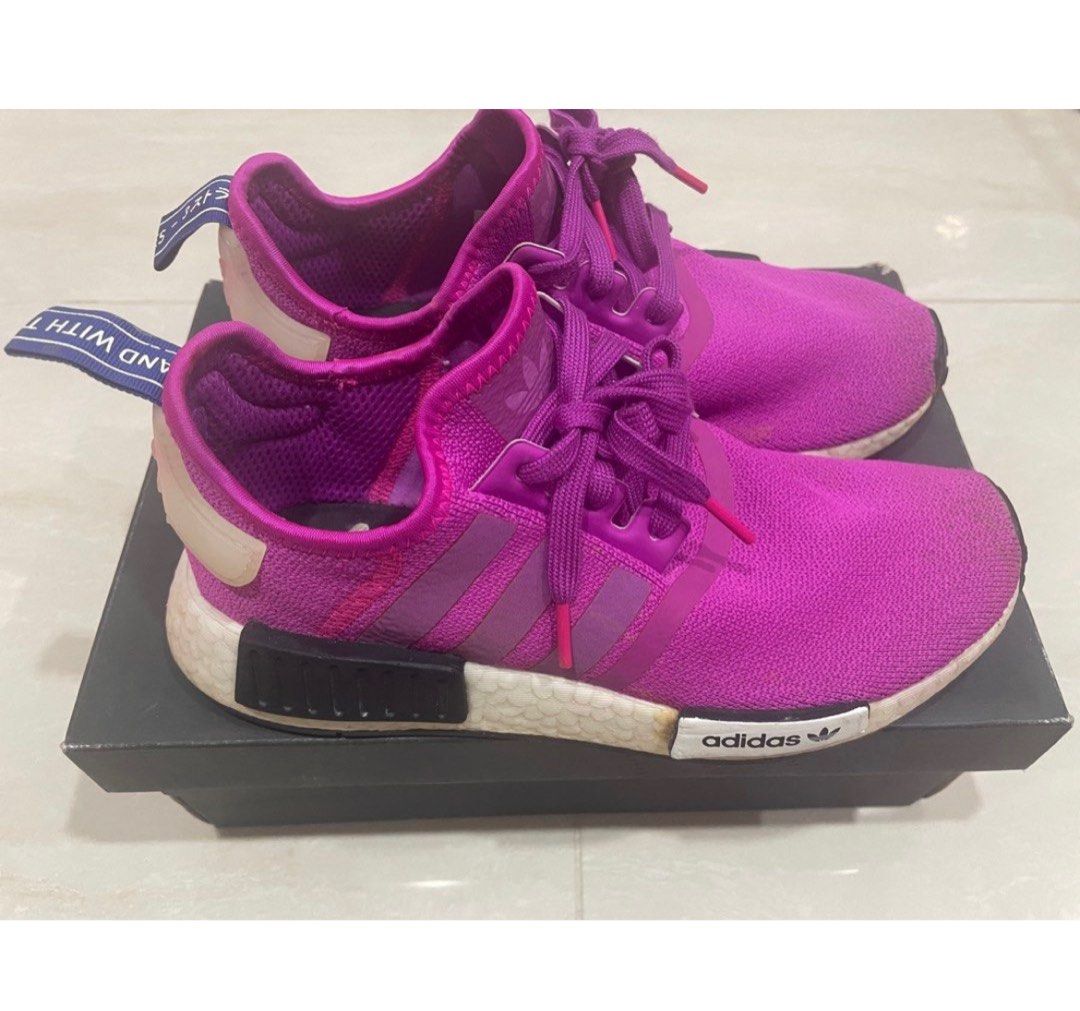 Adidas nmd best sale r1 vivid pink