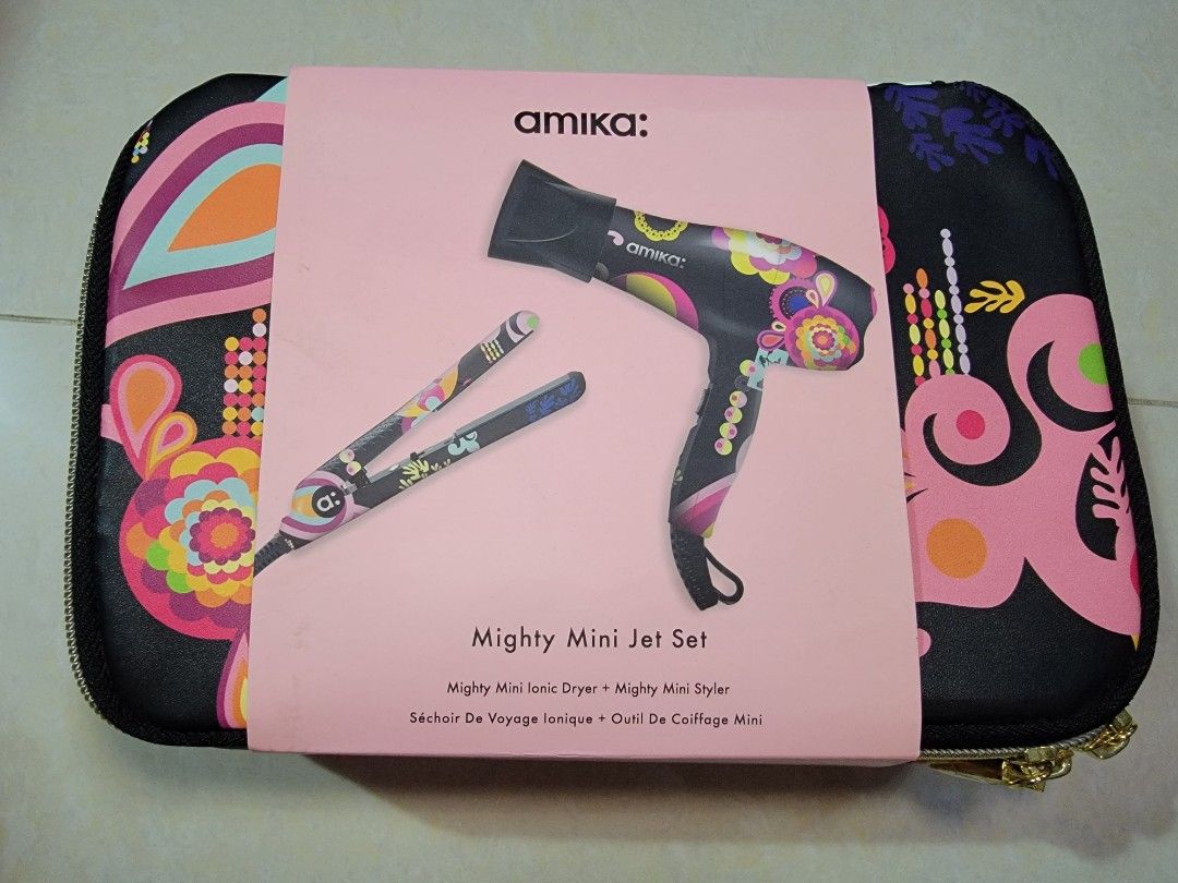 Amika mighty mini jet set kit top