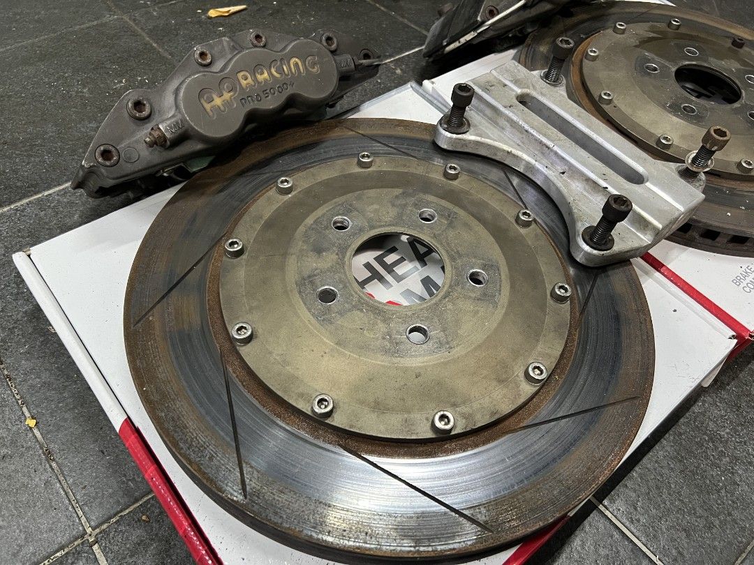 AP RACING pro 5000+ full set, Car Accessories, Tyres & Rims on Carousell