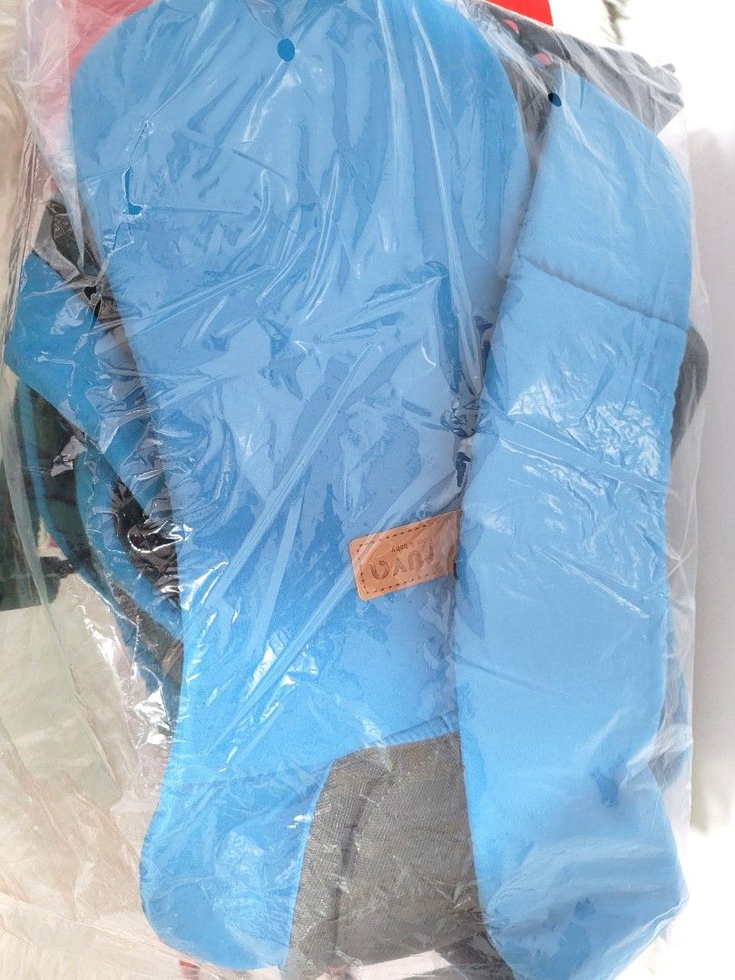 APRUVA 4 IN 1 BABY SOFT CARRIER COLOR BLUE, Babies & Kids, Going Out