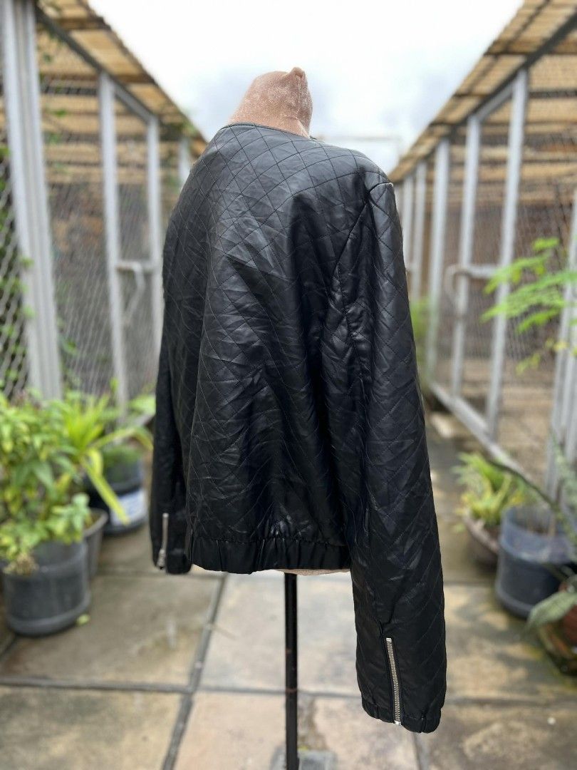 Apt 9 Leather Jacket, Women'S Fashion, Coats, Jackets And Outerwear On  Carousell