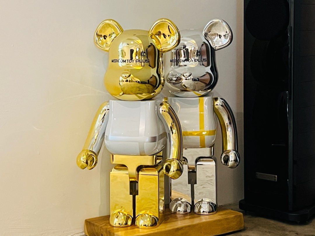 Bearbrick Medicom Toy Plus 1000% Gold Chrome