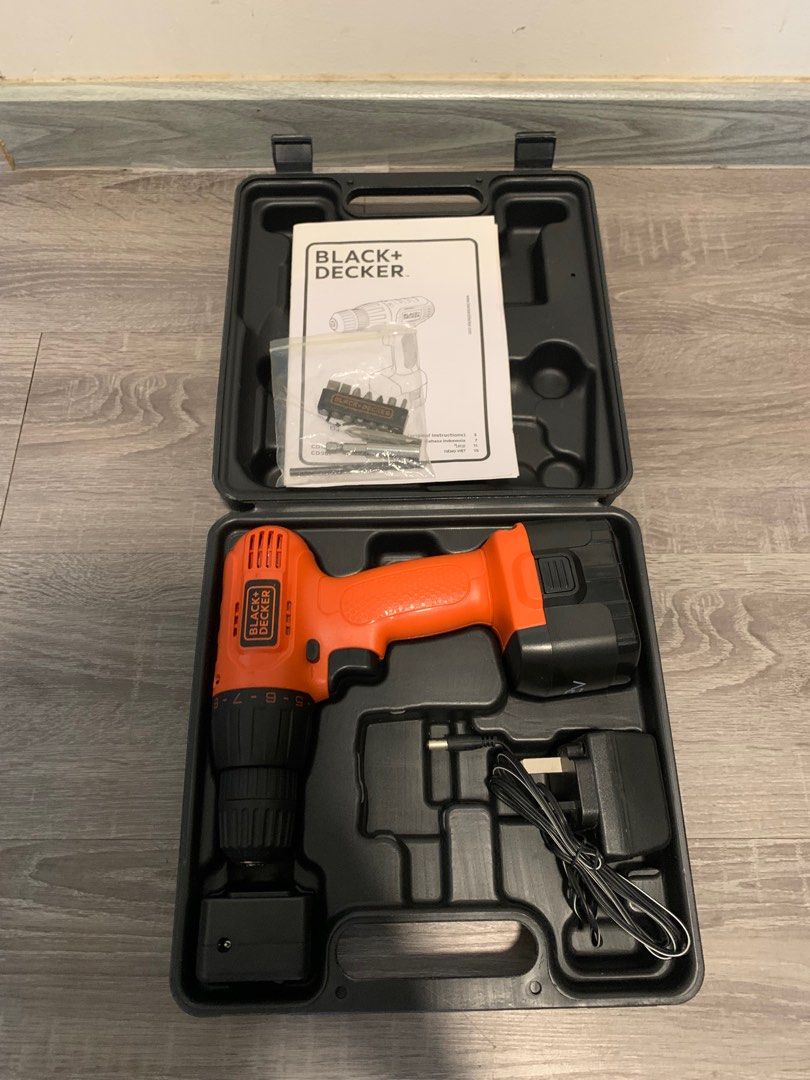 Black and decker 12v Cordless Drill driver, Furniture & Home Living