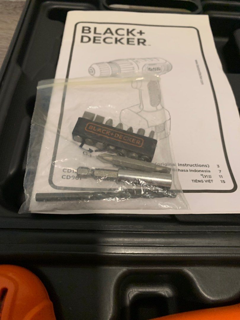 Black and decker 12v Cordless Drill driver, Furniture & Home Living